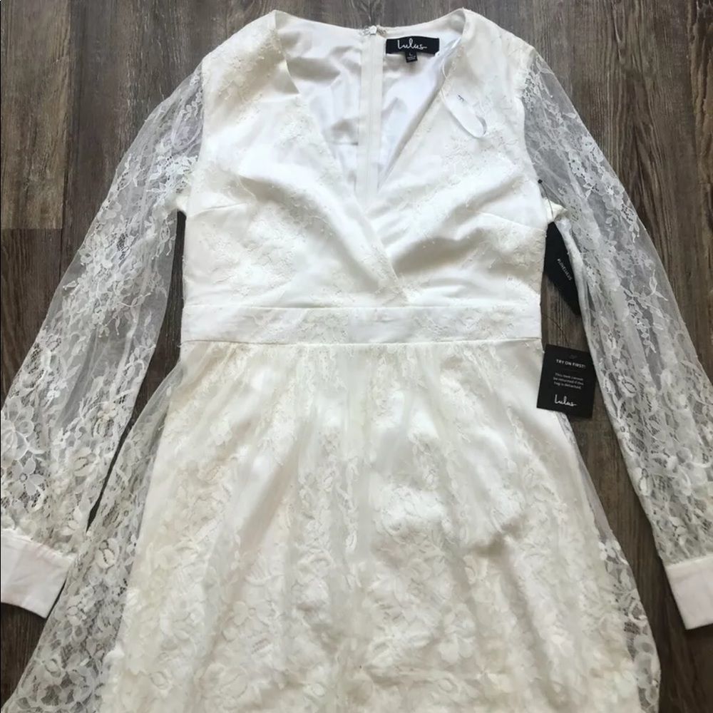 Lulus White V Cut  Dress Long Sleeves With Lace - L
